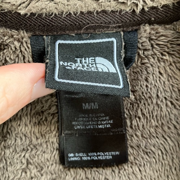 The North Face Women’s 2-piece Ski/Winter Jacket - Picture 15 of 16